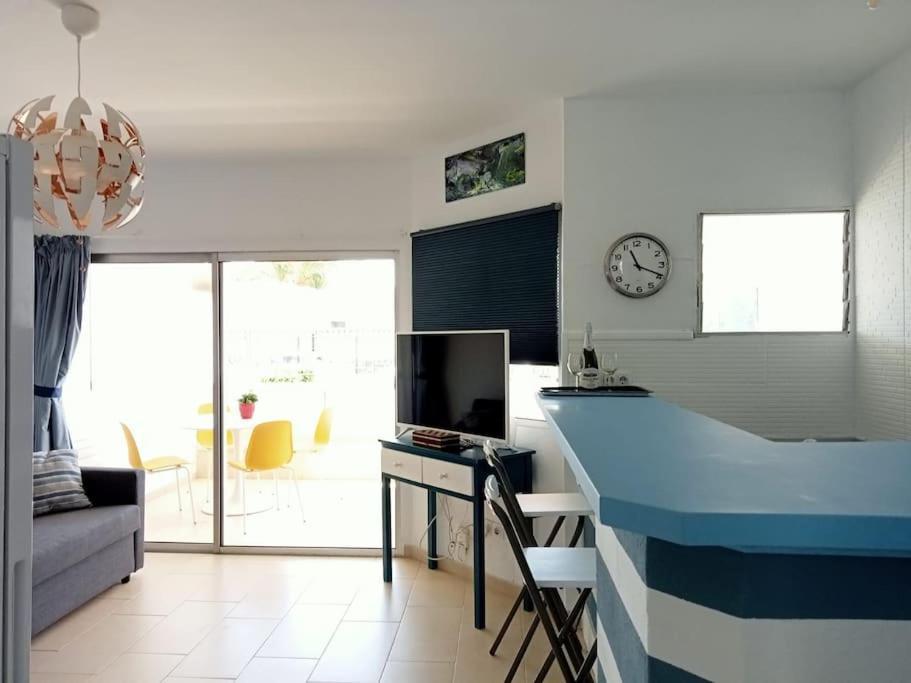 Apartment With Large Terrace, 10 Meters From Playa De Las Burras San Bartolomé Extérieur photo
